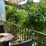 Hotel Zlatna Vala 3*