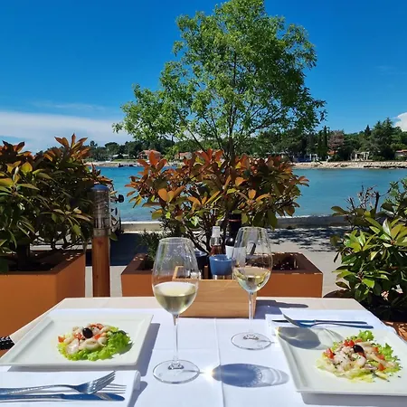 Hotel Zlatna Vala Umag