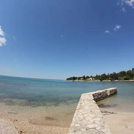 Hotel Zlatna Vala 3*
